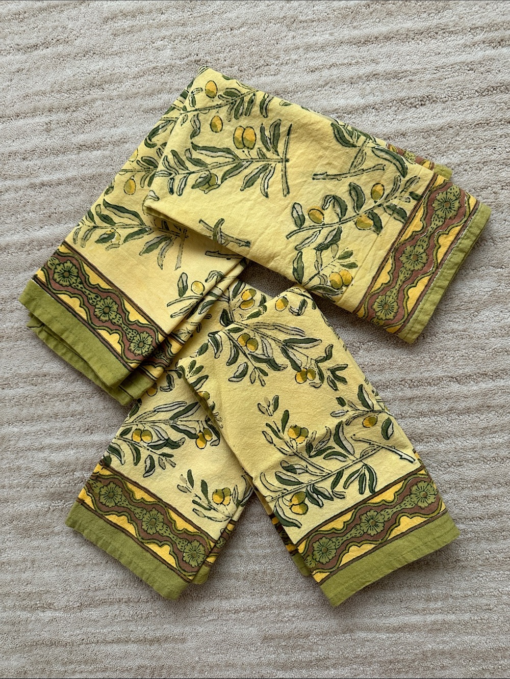 Set of 4 Couleur Nature Olive Tree Napkins Yellow/Green Designed by Bruno Lamy
